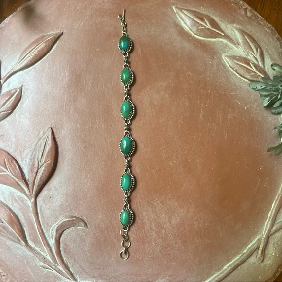 925 Sterling Silver Green Kingman Turquoise Toggle Bracelet 7.25” Southwest